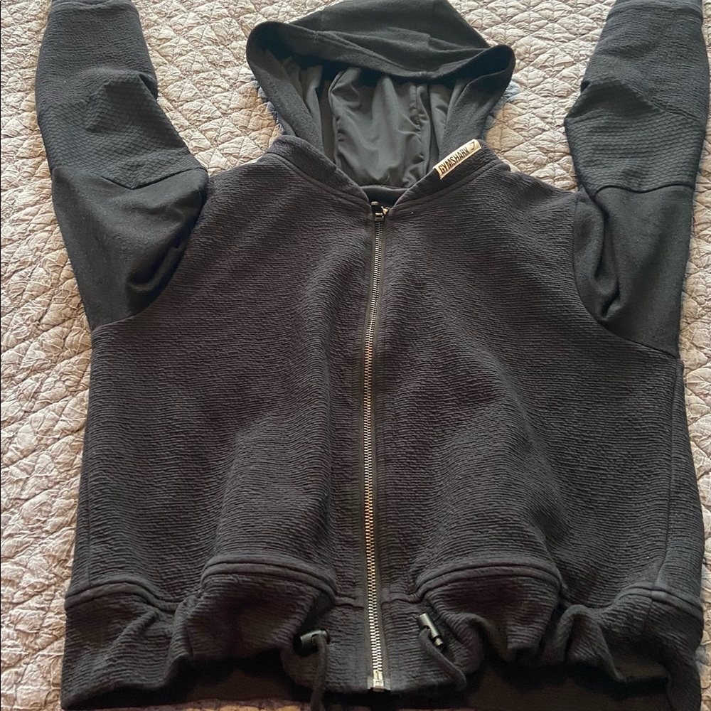 Gymshark barely worn woman’s Jacket and hoodie